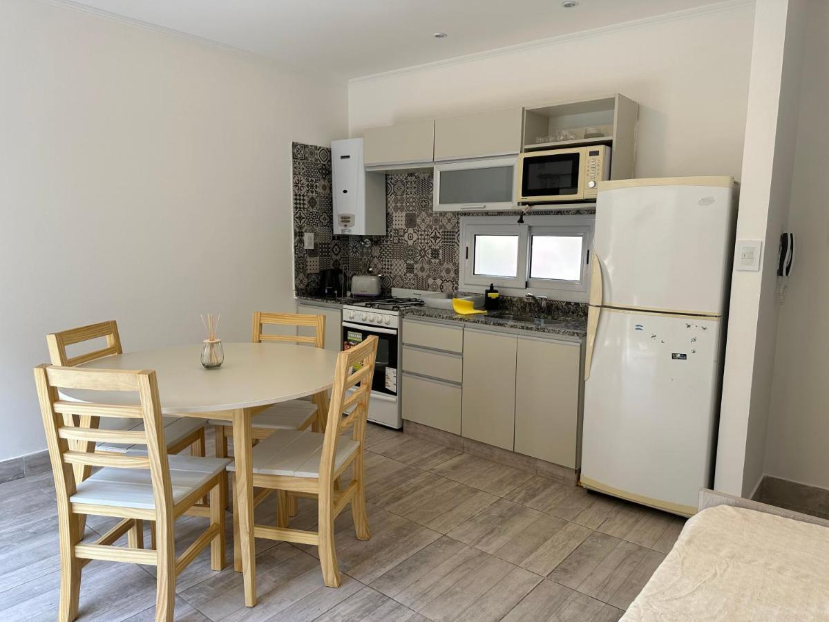 Excelente Departamento Con Patio Apartment Salta