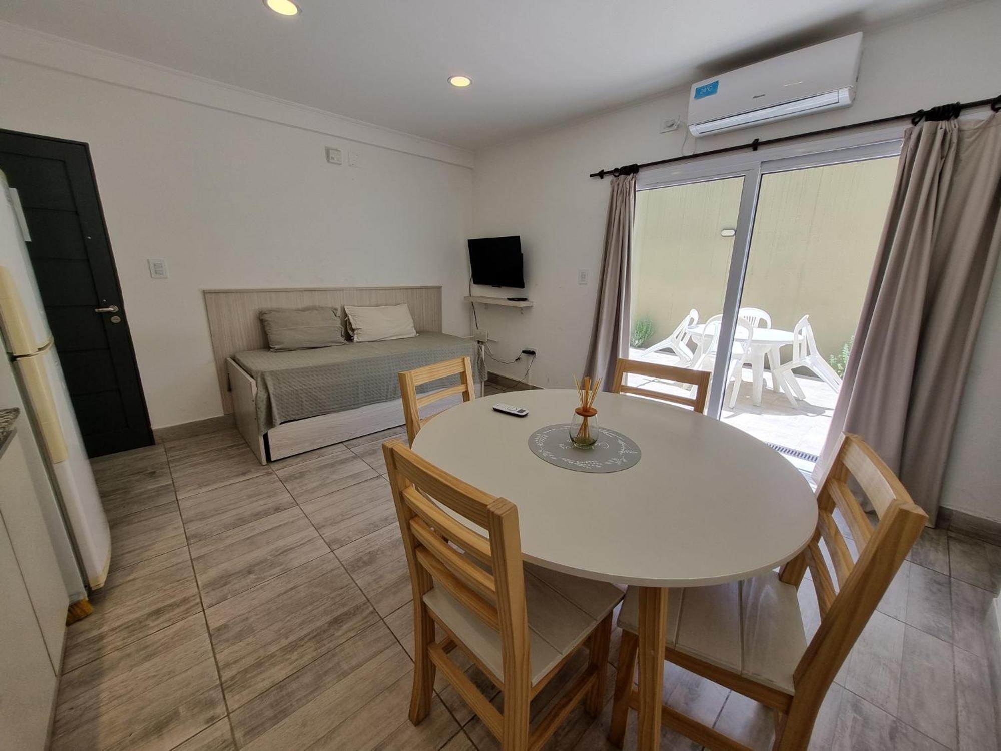 Excelente Departamento Con Patio Apartment *